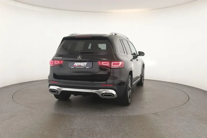 Mercedes-Benz GLB 250 din 2022 cu 69.500 km - oferta MER148950 - foto 26