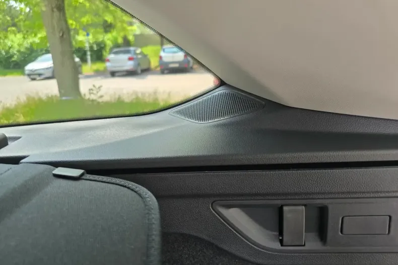 Skoda Superb din 2025 cu 8.400 km - oferta SKO148961 - foto 11