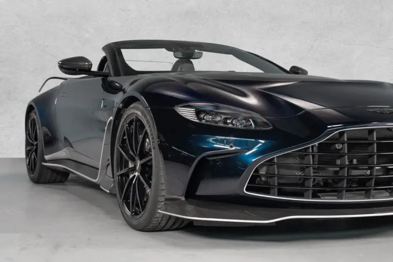 Aston Martin V12 Vantage din 2024 cu 3.289 km - oferta AST148964 - foto 12