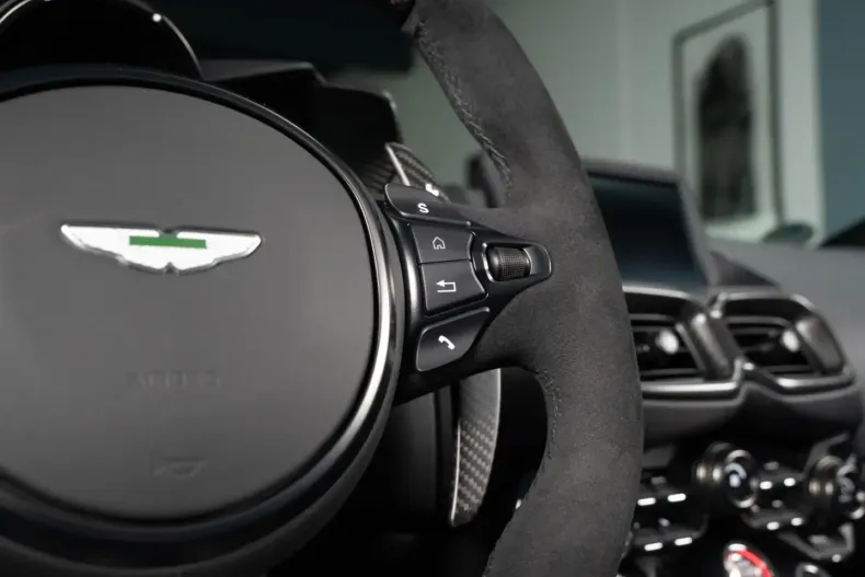 Aston Martin V12 Vantage din 2024 cu 3.289 km - oferta AST148964 - foto 32