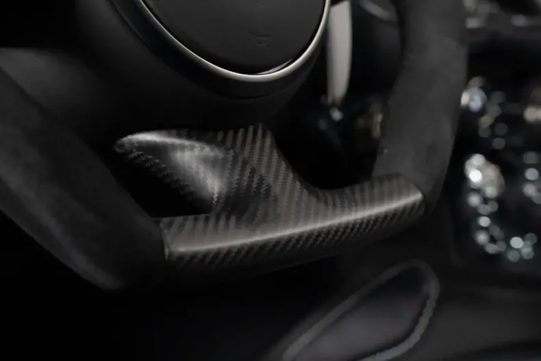 Aston Martin V12 Vantage din 2024 cu 3.289 km - oferta AST148964 - foto 33