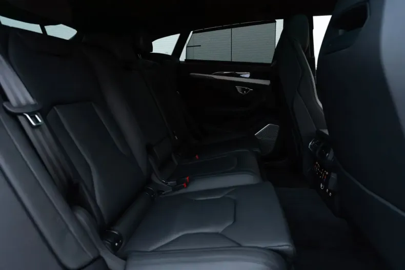 Lamborghini Urus din 2023 cu 62.500 km - oferta LAM148965 - foto 8