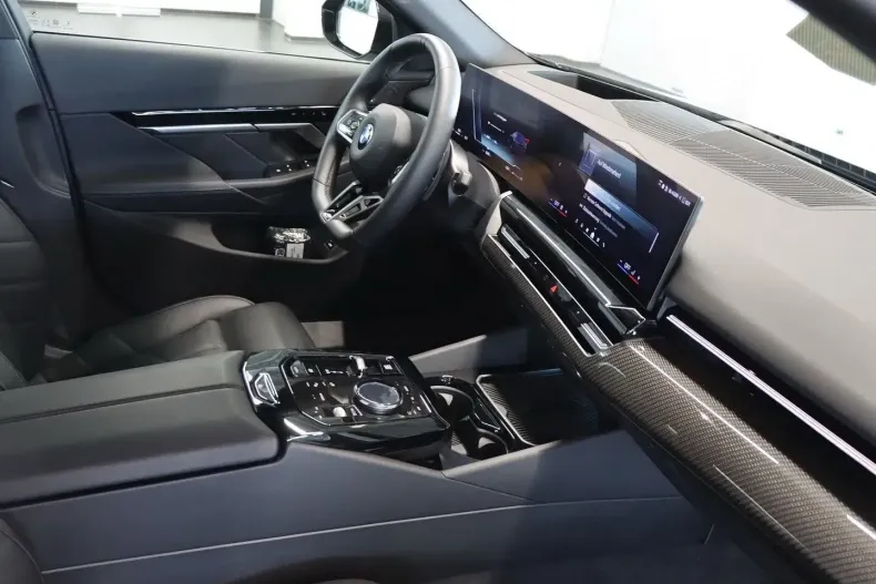 BMW 520 din 2024 cu 26.481 km - oferta BMW148971 - foto 7