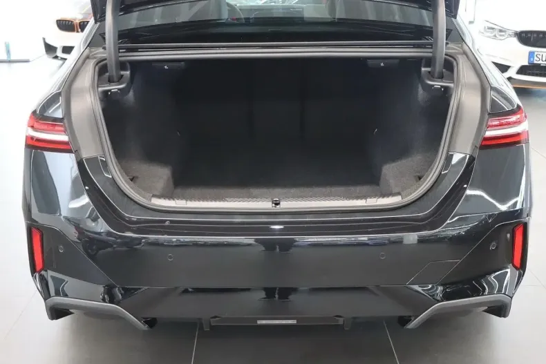 BMW 520 din 2024 cu 26.481 km - oferta BMW148971 - foto 9