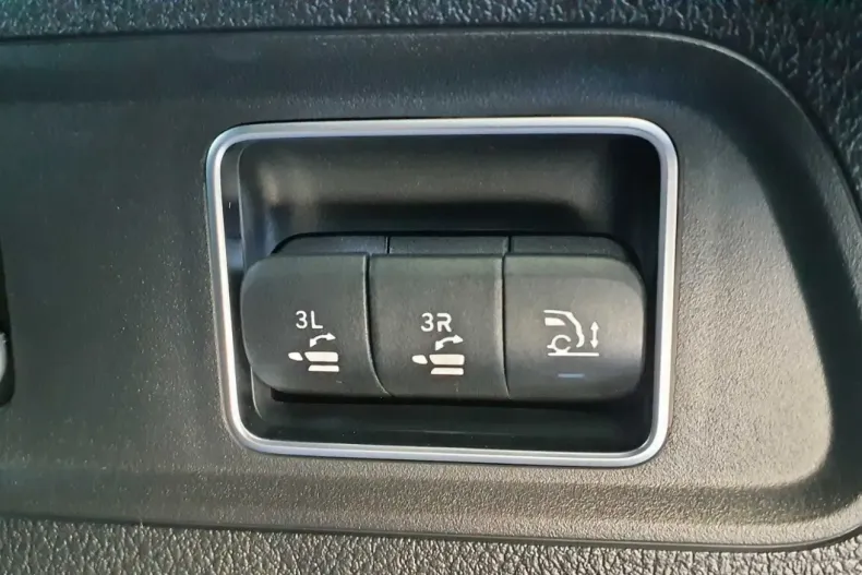 Mercedes-Benz GLS 400 din 2024 cu 9.997 km - oferta MER148974 - foto 29