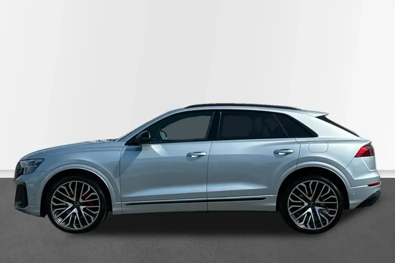 Audi Q8 din 2024 cu 16.045 km - oferta AUD148975 - foto 3