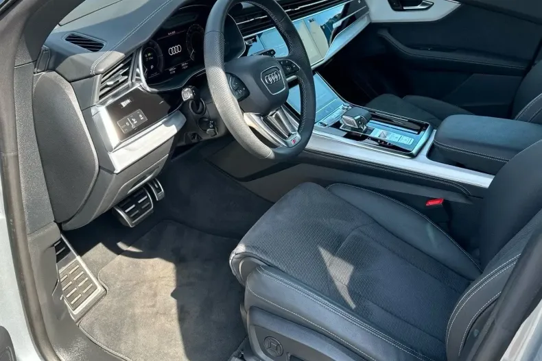 Audi Q8 din 2024 cu 16.045 km - oferta AUD148975 - foto 10