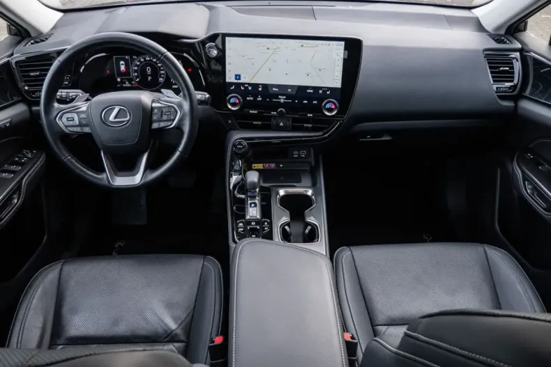 Lexus NX 450h din 2022 cu 45.397 km - oferta LEX148984 - foto 13