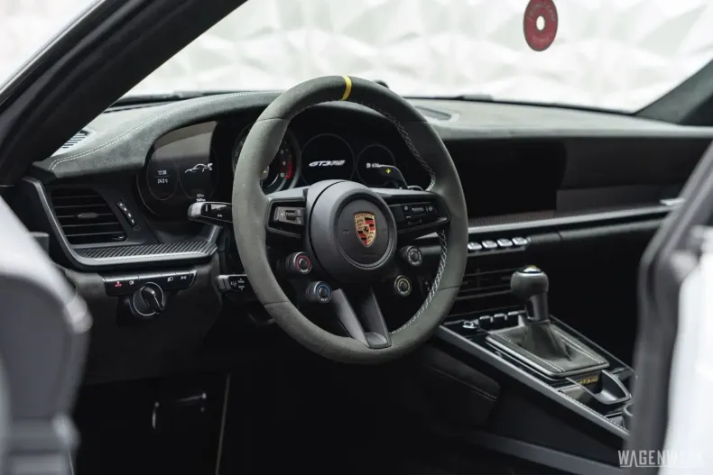 Porsche 992 din 2023 cu 1.890 km - oferta POR148991 - foto 12