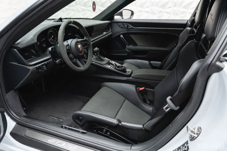 Porsche 992 din 2023 cu 1.890 km - oferta POR148991 - foto 13