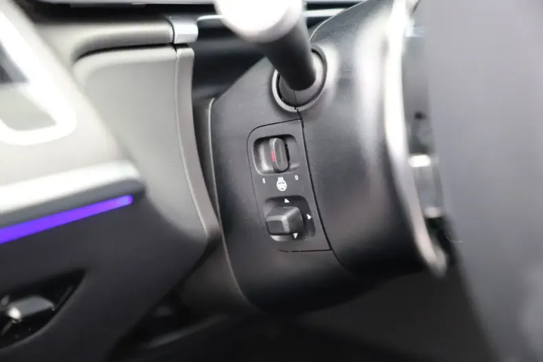 Mercedes-Benz S 63 AMG din 2024 cu 27.896 km - oferta MER148993 - foto 25