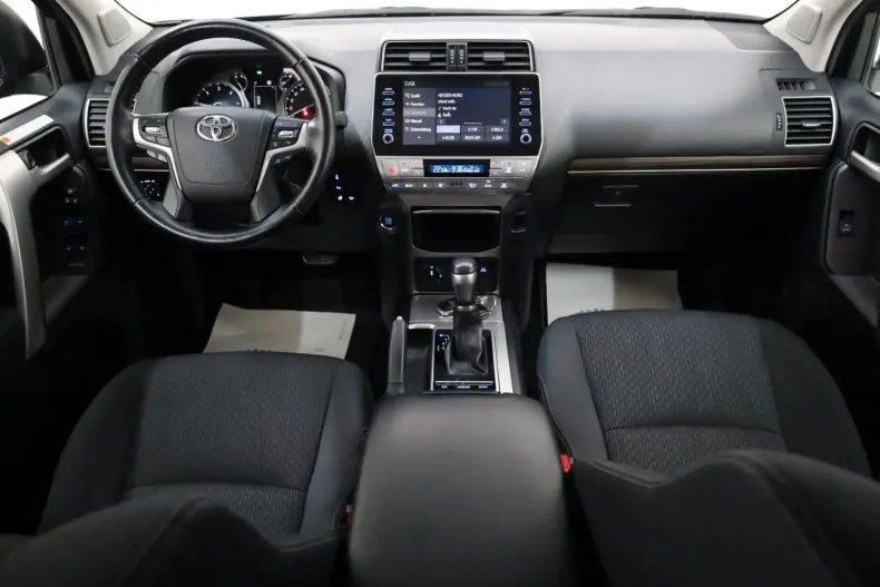 Toyota Land Cruiser din 2023 cu 47.140 km - oferta TOY149001 - foto 4