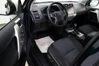 Toyota Land Cruiser din 2023 cu 47.140 km - oferta TOY149001 - foto 8