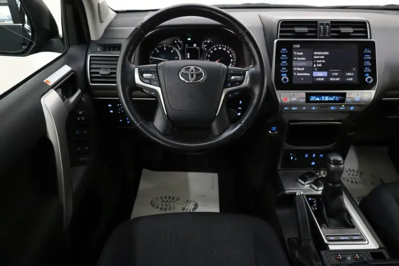 Toyota Land Cruiser din 2023 cu 47.140 km - oferta TOY149001 - foto 15