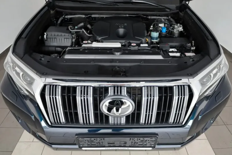 Toyota Land Cruiser din 2023 cu 47.140 km - oferta TOY149001 - foto 25