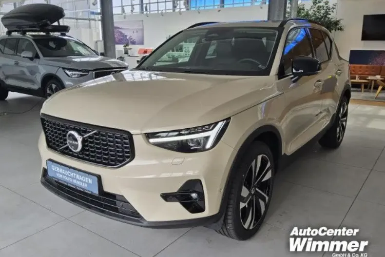 Volvo XC40 din 2024 cu 26.500 km - oferta VOL149004 - foto 1