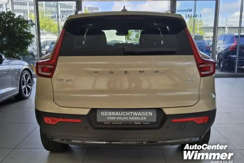 Volvo XC40 din 2024 cu 26.500 km - oferta VOL149004 - foto 5