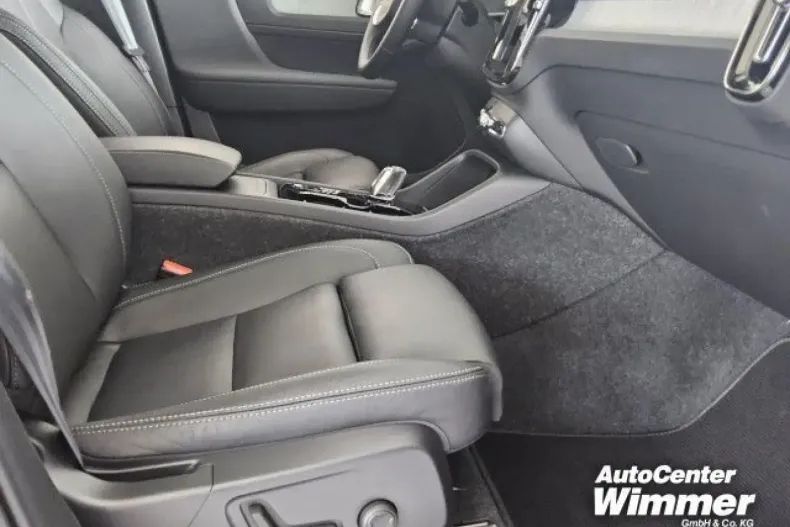 Volvo XC40 din 2024 cu 26.500 km - oferta VOL149004 - foto 15