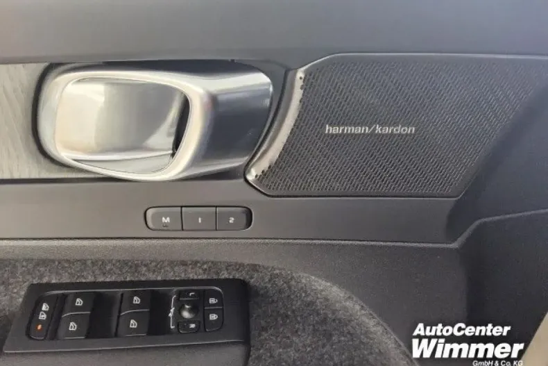 Volvo XC40 din 2024 cu 26.500 km - oferta VOL149004 - foto 18