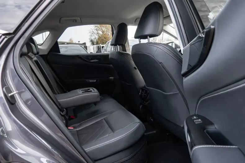 Lexus NX 450h din 2022 cu 45.397 km - oferta LEX149008 - foto 12