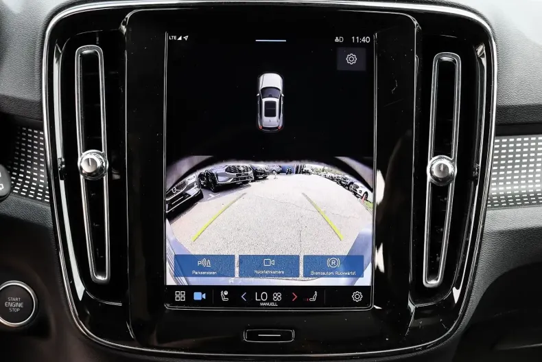 Volvo XC40 din 2023 cu 20.679 km - oferta VOL149016 - foto 9