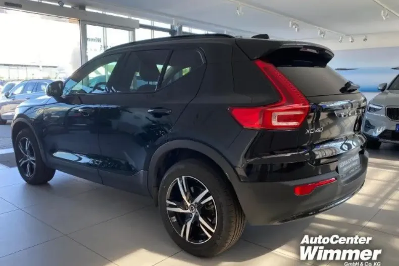 Volvo XC40 din 2024 cu 25.000 km - oferta VOL149017 - foto 3