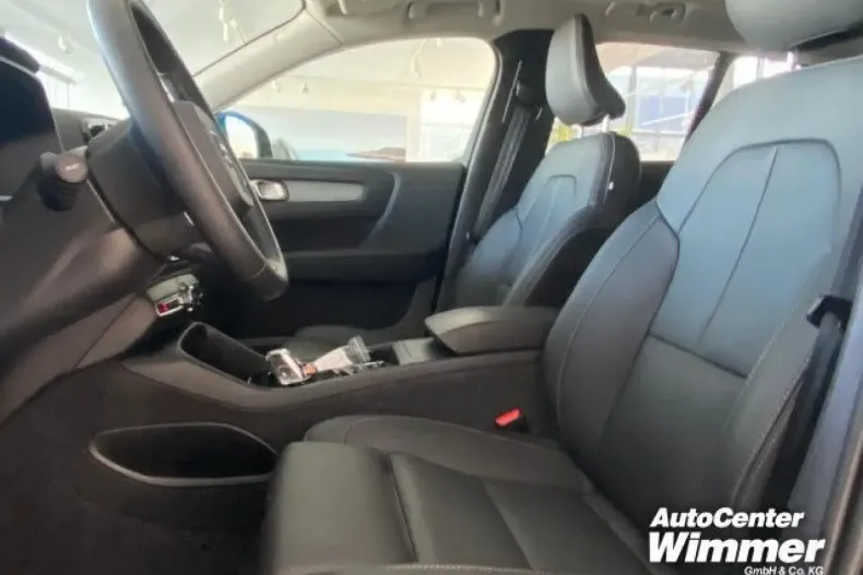 Volvo XC40 din 2024 cu 25.000 km - oferta VOL149017 - foto 6