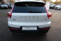 Volvo XC40 din 2024 cu 35.900 km - oferta VOL149018 - foto 8