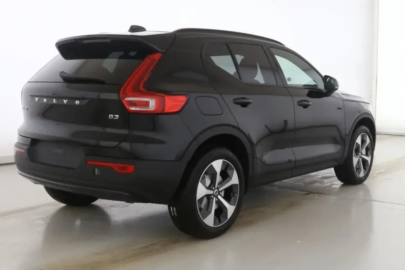 Volvo XC40 din 2024 cu 19.000 km - oferta VOL149019 - foto 2