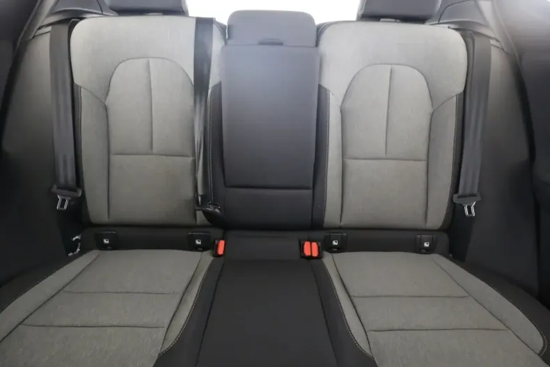 Volvo XC40 din 2024 cu 19.000 km - oferta VOL149019 - foto 9