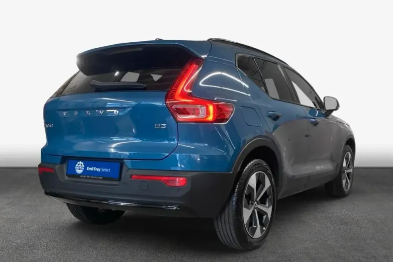 Volvo XC40 din 2024 cu 21.719 km - oferta VOL149021 - foto 2