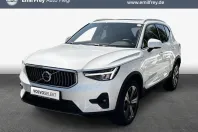 Volvo XC40 din 2022 cu 45.348 km - oferta VOL149024 - foto 1