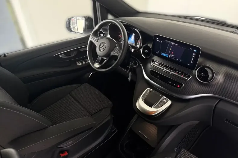 Mercedes-Benz V 220 din 2024 cu 27.030 km - oferta MER149025 - foto 13