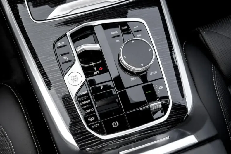 BMW X5 din 2024 cu 14.882 km - oferta BMW149034 - foto 9