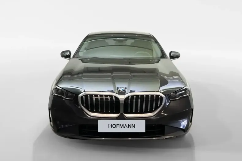 BMW 520 din 2024 cu 20.700 km - oferta BMW149039 - foto 1