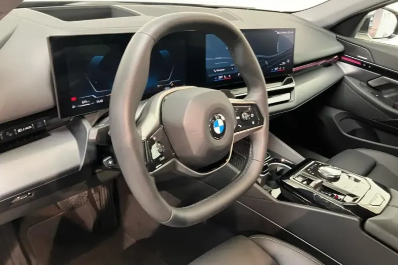 BMW 520 din 2024 cu 20.700 km - oferta BMW149039 - foto 20