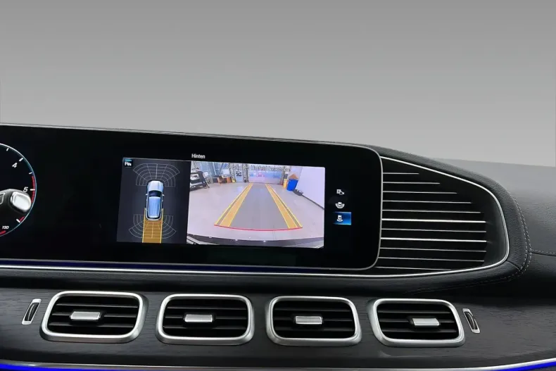 Mercedes-Benz GLE 300 din 2024 cu 10.800 km - oferta MER149042 - foto 13