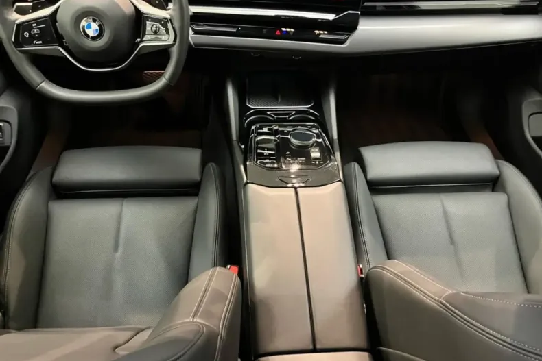 BMW 520 din 2024 cu 39.200 km - oferta BMW149043 - foto 6