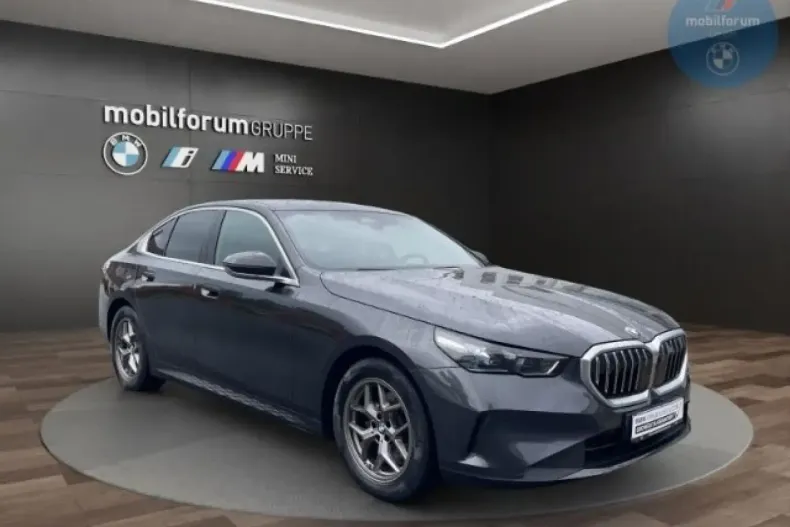 BMW 520 din 2024 cu 48.403 km - oferta BMW149044 - foto 1