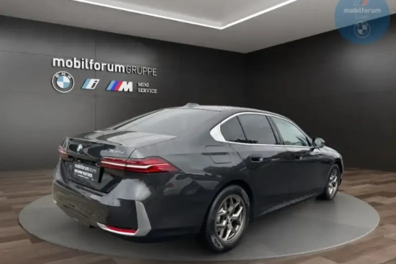 BMW 520 din 2024 cu 48.403 km - oferta BMW149044 - foto 3