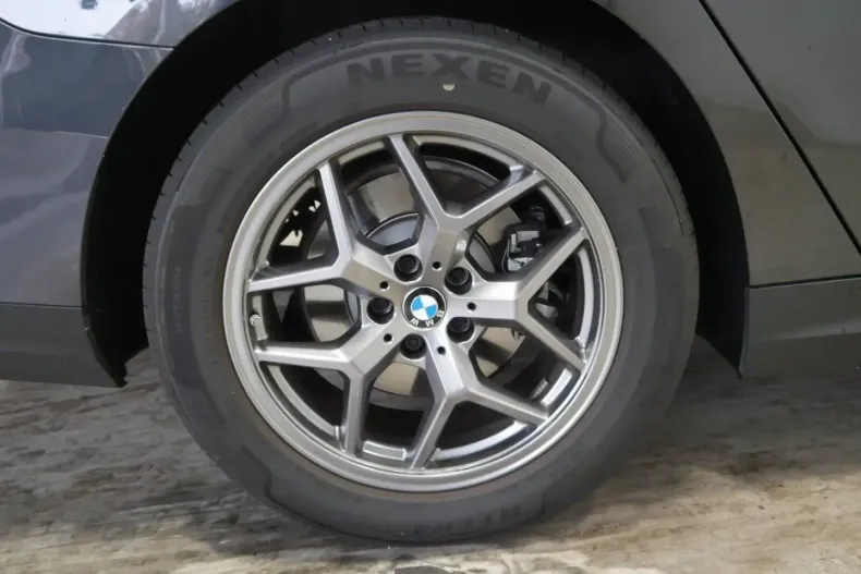 BMW 520 din 2024 cu 10.400 km - oferta BMW149045 - foto 9