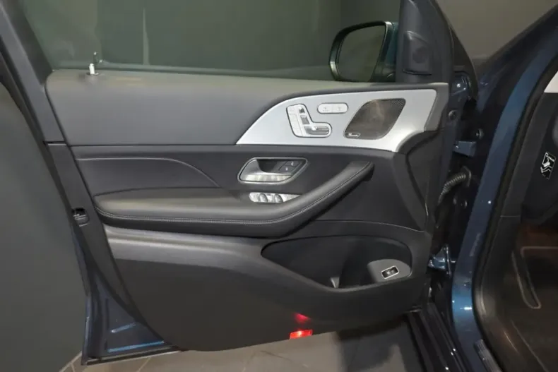 Mercedes-Benz GLE 350 din 2024 cu 13.900 km - oferta MER149050 - foto 17