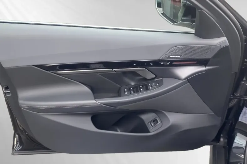 BMW 520 din 2024 cu 23.900 km - oferta BMW149055 - foto 16