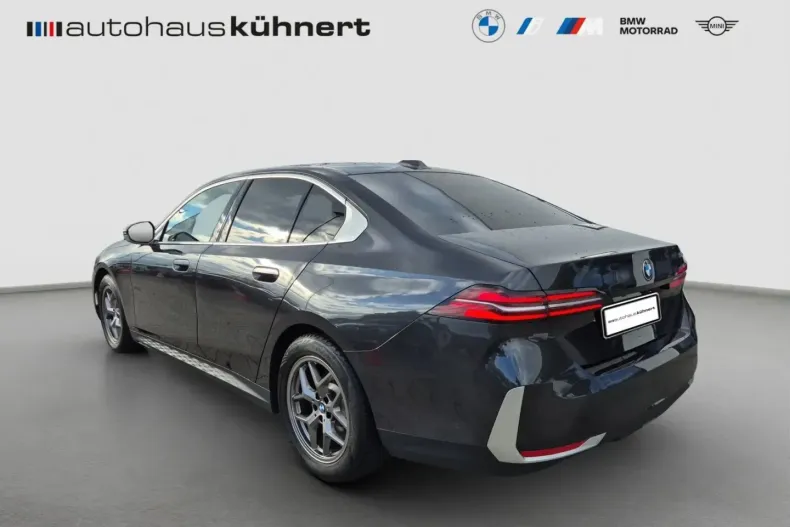 BMW 520 din 2024 cu 43.991 km - oferta BMW149058 - foto 4