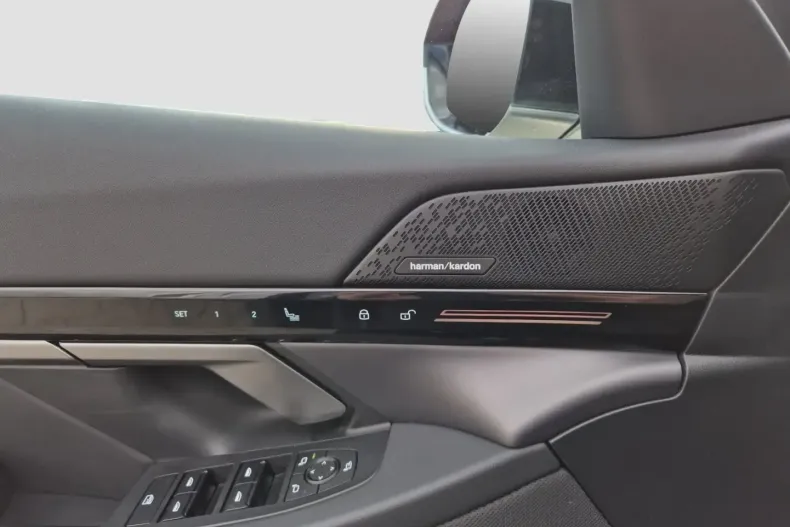 BMW 520 din 2024 cu 43.991 km - oferta BMW149058 - foto 14