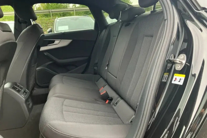 Audi A4 din 2024 cu 29.500 km - oferta AUD149061 - foto 13