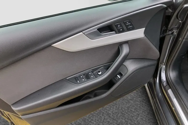 Audi A4 din 2025 cu 27.000 km - oferta AUD149062 - foto 9