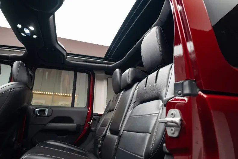 Jeep Wrangler din 2022 cu 37.333 km - oferta JEE149065 - foto 38