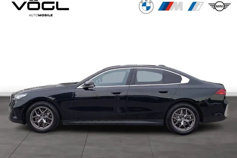 BMW 520 din 2024 cu 21.495 km - oferta BMW149068 - foto 4