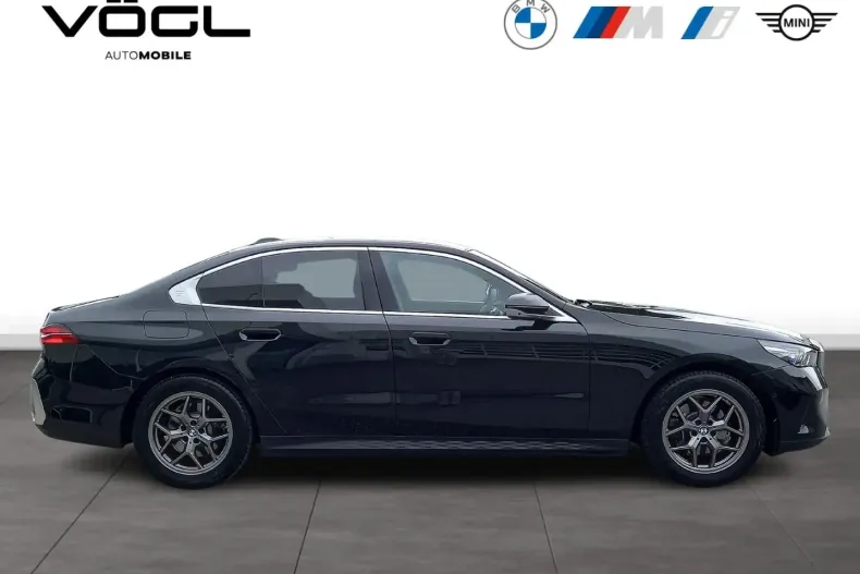 BMW 520 din 2024 cu 21.495 km - oferta BMW149068 - foto 8